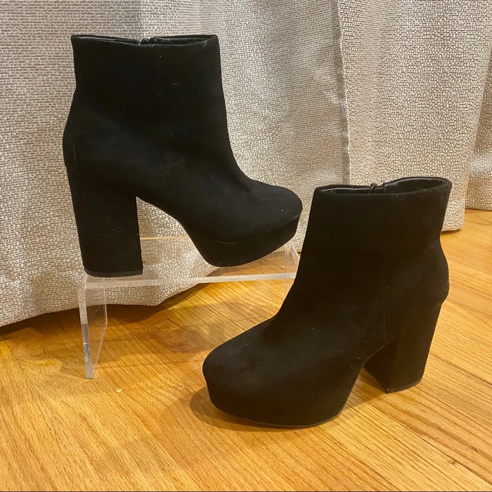 Black heel booties